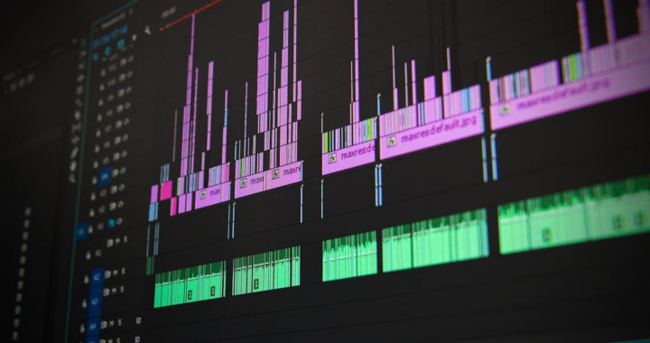 a screen displaying an audio being analyzed to be used as evidence